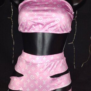 Two piece dance outfit